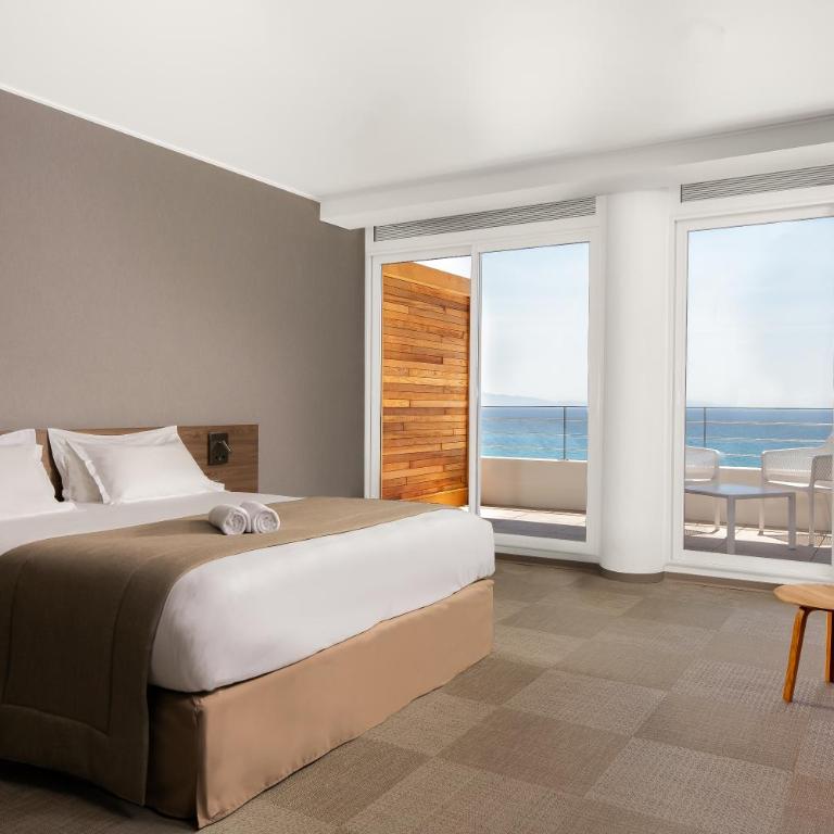 Hôtel Cala di Sole - Chambre Double ou Lits Jumeaux Privilège avec Balcon/Terrasse - Vue sur Mer - 3