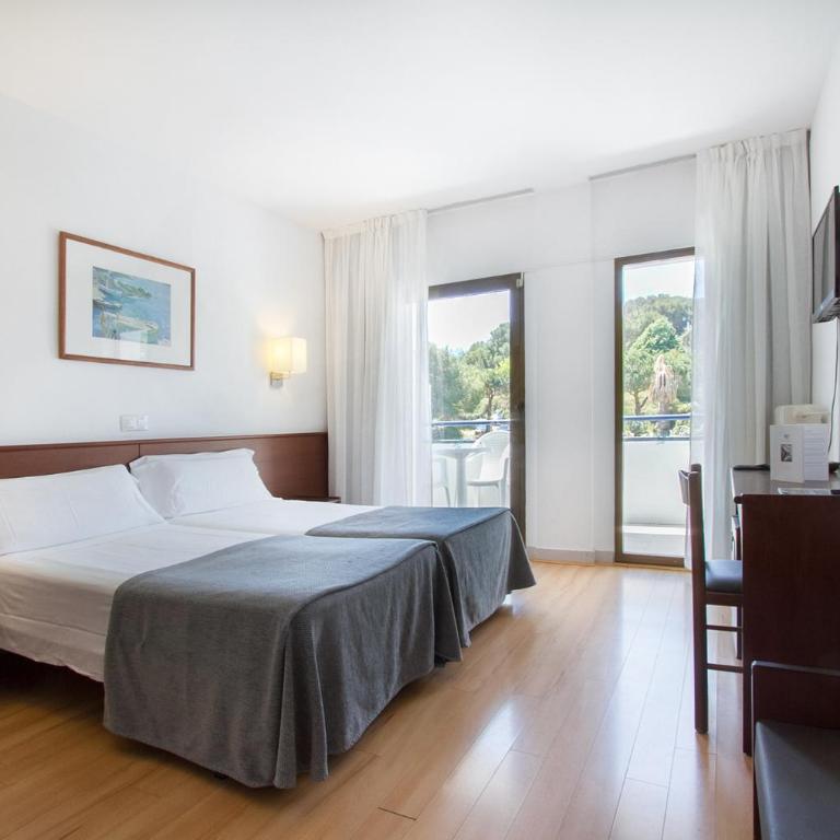 Hotel Gran Garbi & AquaSplash - Habitación Individual - 3