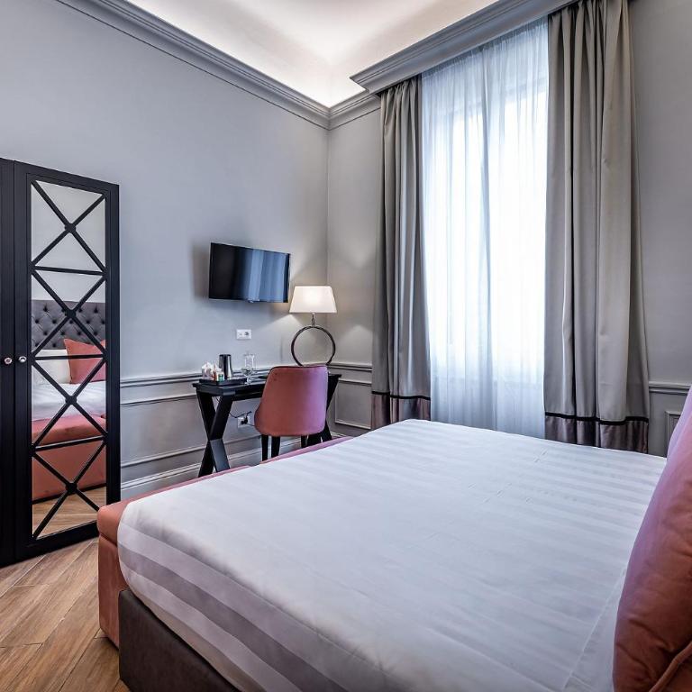 Hotel Ungherese - Queen Room with double bed - 5