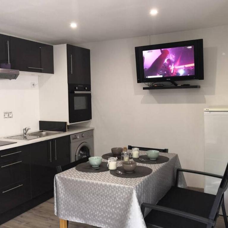 Appartement jardin a 100m de la plage et Thalasso - Appartement 1 Chambre - 4