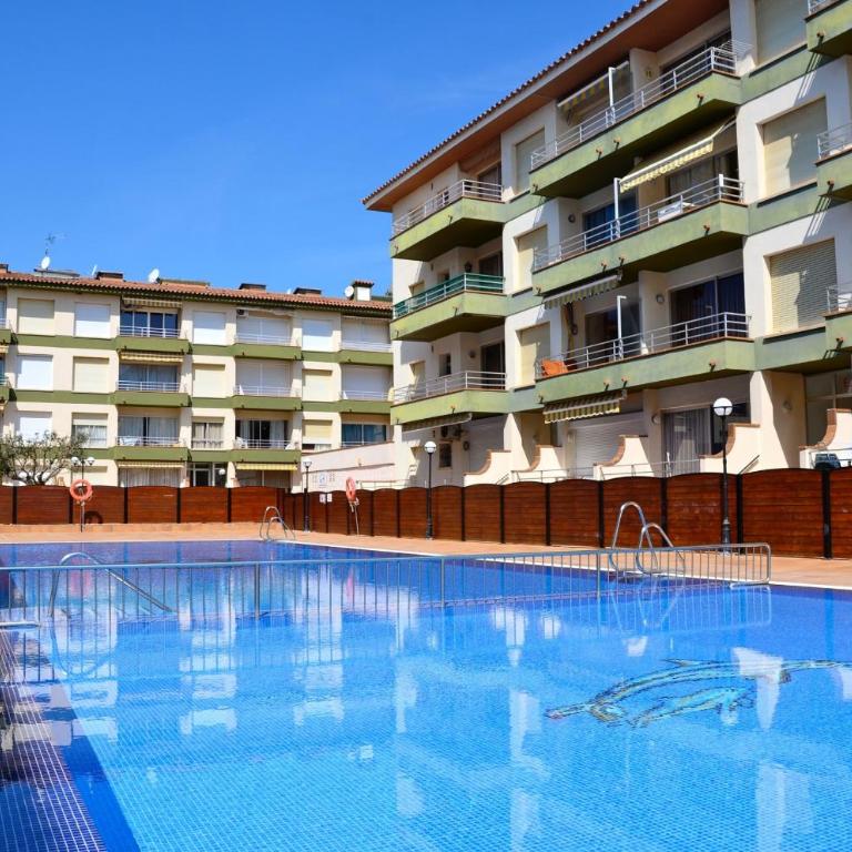 OMEGA 12 2-A - Two-Bedroom Apartment - 2