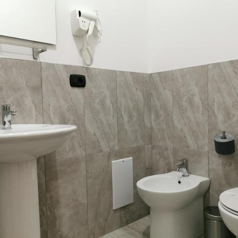 Museumhome - Camera Matrimoniale Deluxe con Balcone - 12