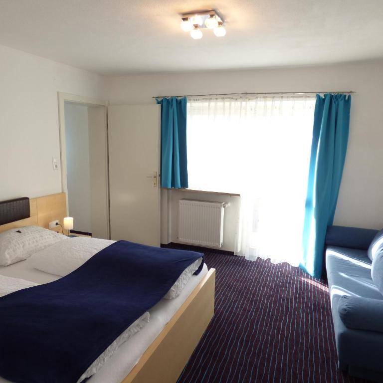 Panoramahotel - Familiensuite mit Balkon (2 Erwachsene + 2 Kinder) - 3