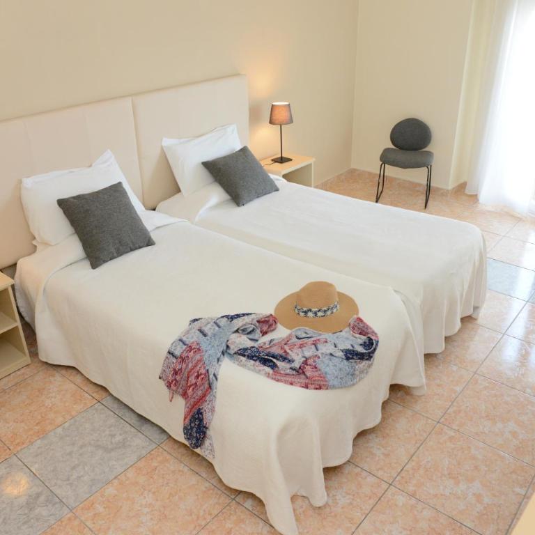 Rallye Hotel - Habitación Doble Grande - 3