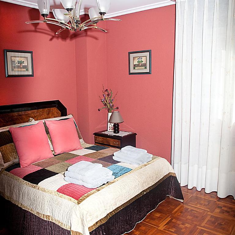 DUPLEX LLANES CENTRO-PLAYA, tranquilo y con garaje - Apartment - Split Level - 3