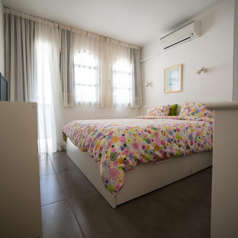 Acogedor bungalow muy luminoso - One-Bedroom House - 9