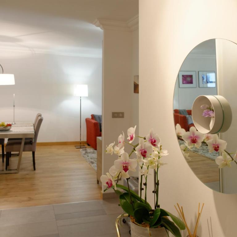 Résidence Alma Marceau - Appartement 1 Chambre - 65 m² - 2