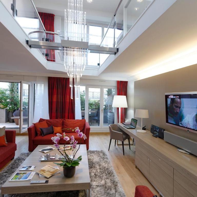 Résidence Alma Marceau - Appartement de Grand Standing en Duplex 5 Chambres - 200 m² - 2