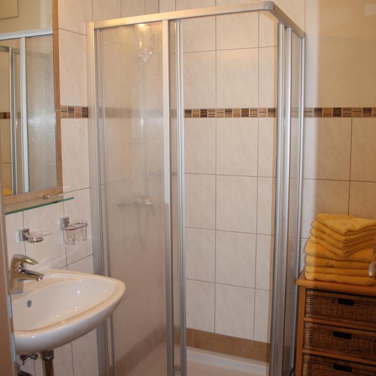 Alpenjuwel Appartements - Apartment mit 2 Schlafzimmern und Balkon - 8