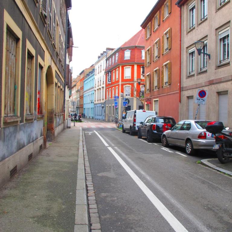CityCosy Strasbourg - Modern Family Deserte - Two-Bedroom Apartment - 25