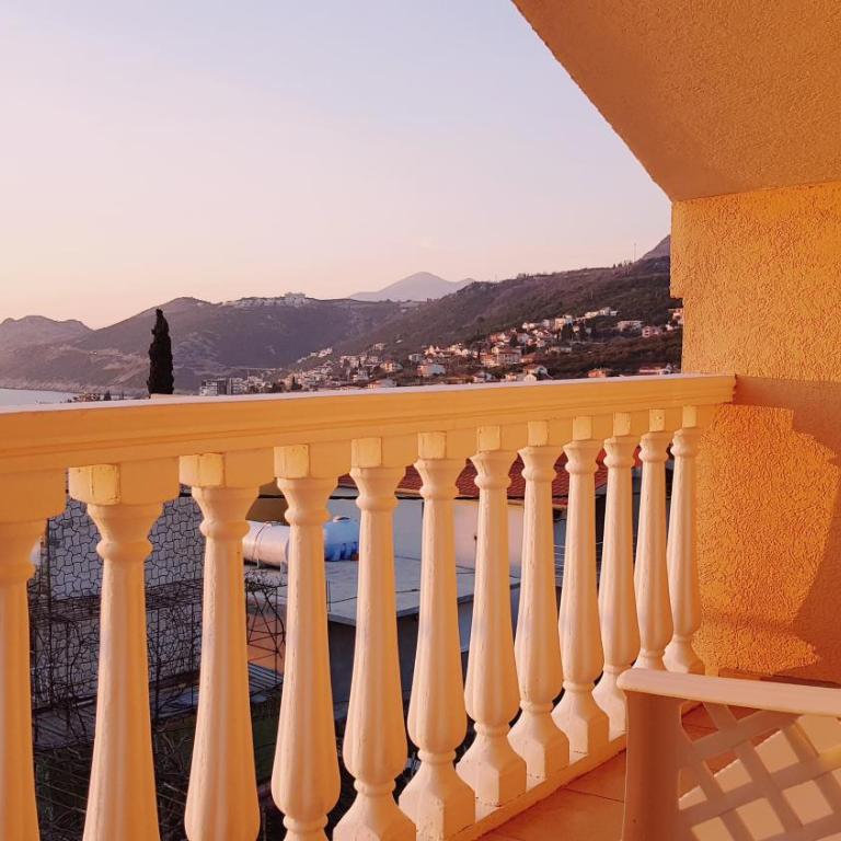Monte Liza - Apartment with Sea View - 1