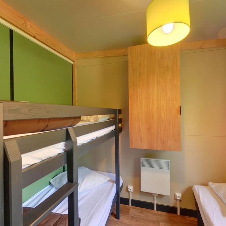 Camping le Petit Liou Sites & Paysages - Two-Bedroom Chalet - 5