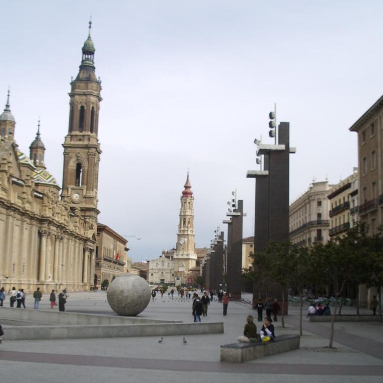 EXCLUSIVO TAPAS EL TUBO CHECKIN 24H Centro 1 - Three-Bedroom Apartment - 17