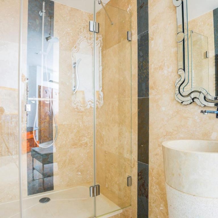 Art Deco Luxury Apartment with Breath Taking View on Cannes Bay by Olidesi - Appartement - 18