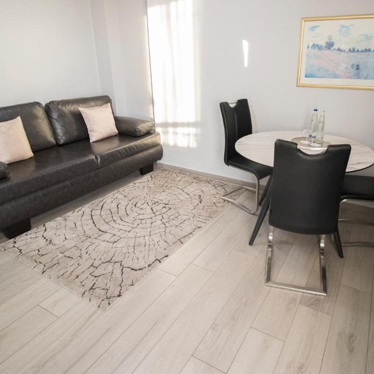 ARABEST Aparthotel & Boardinghouse - Suite 3 Chambres - 9
