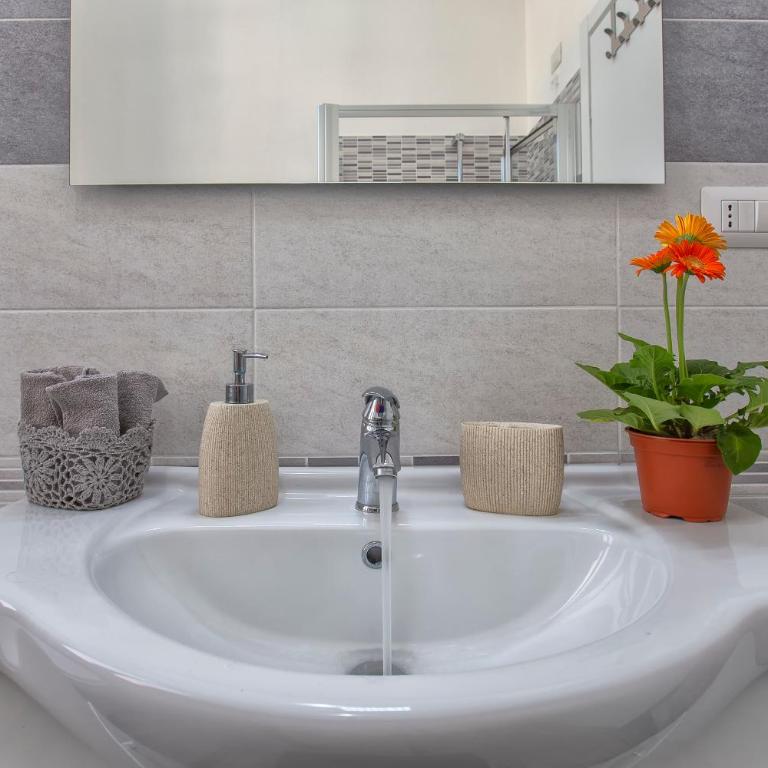 La Casa Nostra Appartamento al centro - One-Bedroom Apartment - 23
