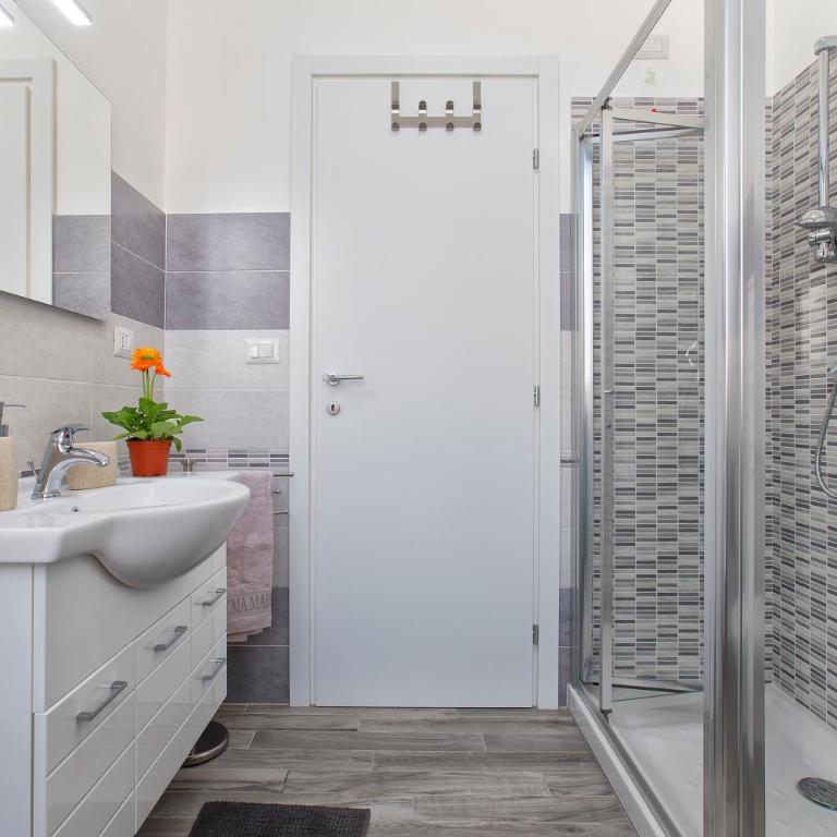 La Casa Nostra Appartamento al centro - One-Bedroom Apartment - 26