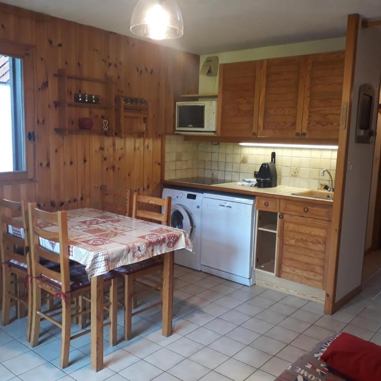 OURSONS 1 - Appartement avec Vue sur la Montagne - 6