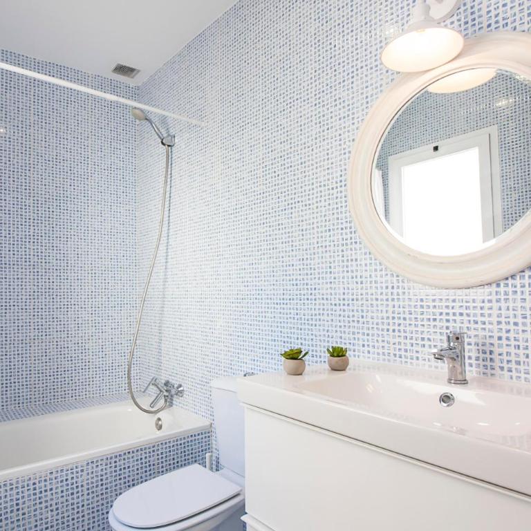 Cervantes FreshApartments - Studio with Terrace - 16