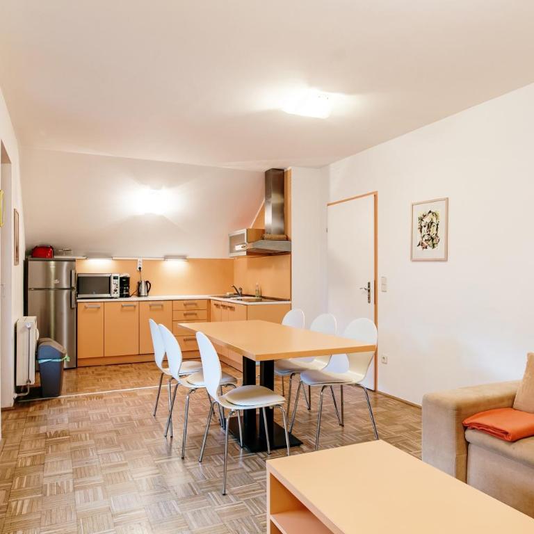 BookNassfeld - Apartment mit 2 Schlafzimmern und Zustellbett - 4