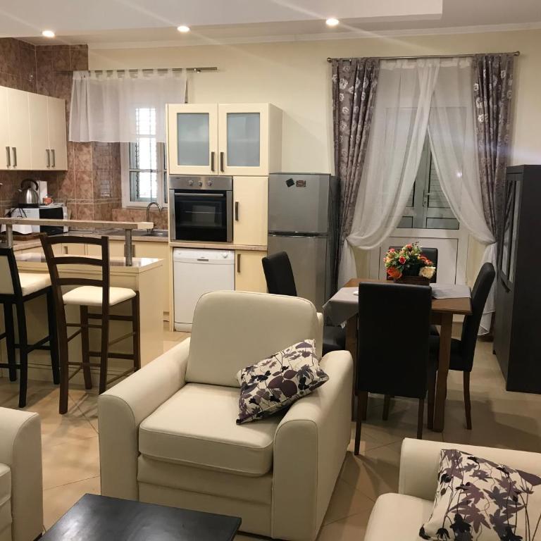 Villa Miramare , Dobrota seafront - Apartment with Terrace - 6
