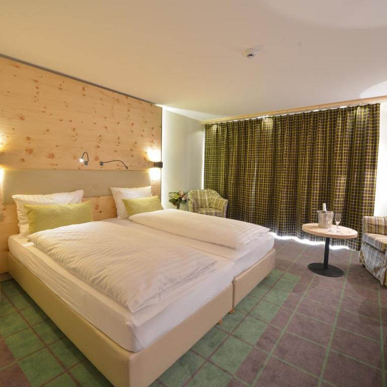 Alpenhotel Fleurs de Zermatt - Habitación Doble Deluxe - Planta baja - 2