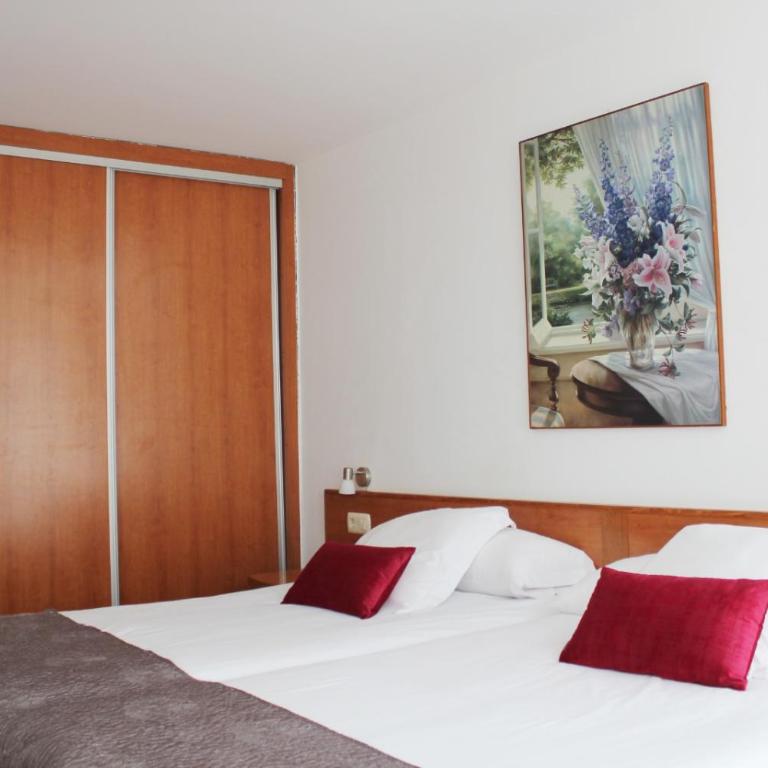 Hotel Hórreo by Bossh! Hotels - Superior Twin Room with City View - 5