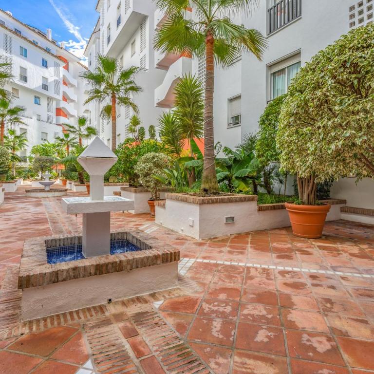 Studio, with Sea View, in Medina Garden - Puerto Banús - One-Bedroom Apartment - 17