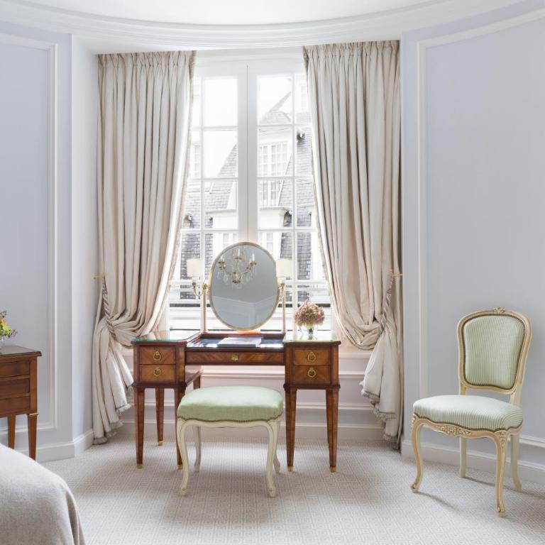Le Bristol Paris, Oetker Hotels - Suite Saint-Honoré - 3