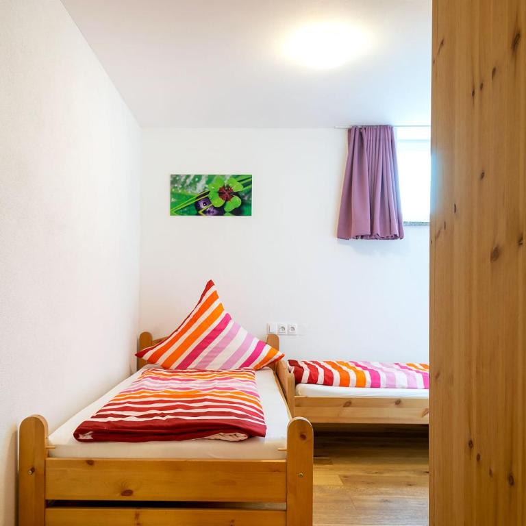 Alpen-Hostel - Apartment Talstation mit Motorradvermietung - Apartment mit 2 Schlafzimmern - 16