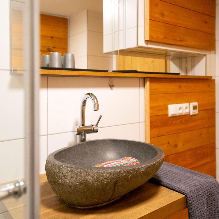 Alpen-Hostel - Apartment Talstation mit Motorradvermietung - Apartment mit 2 Schlafzimmern - 17