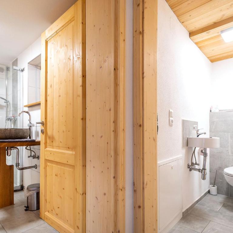 Alpen-Hostel - Apartment Talstation mit Motorradvermietung - Apartment mit 2 Schlafzimmern - 25