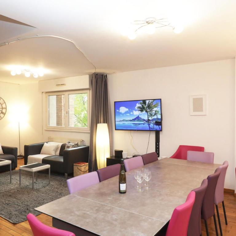 ColmarAppart Vauban - Appartement Bartholdi en Duplex avec Terrasse - 4 Chambres et 3 Salles de Bains - 165 m² - 6