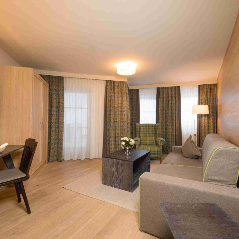 Alpeiner - Nature Resort Tirol - Standard Suite - 1