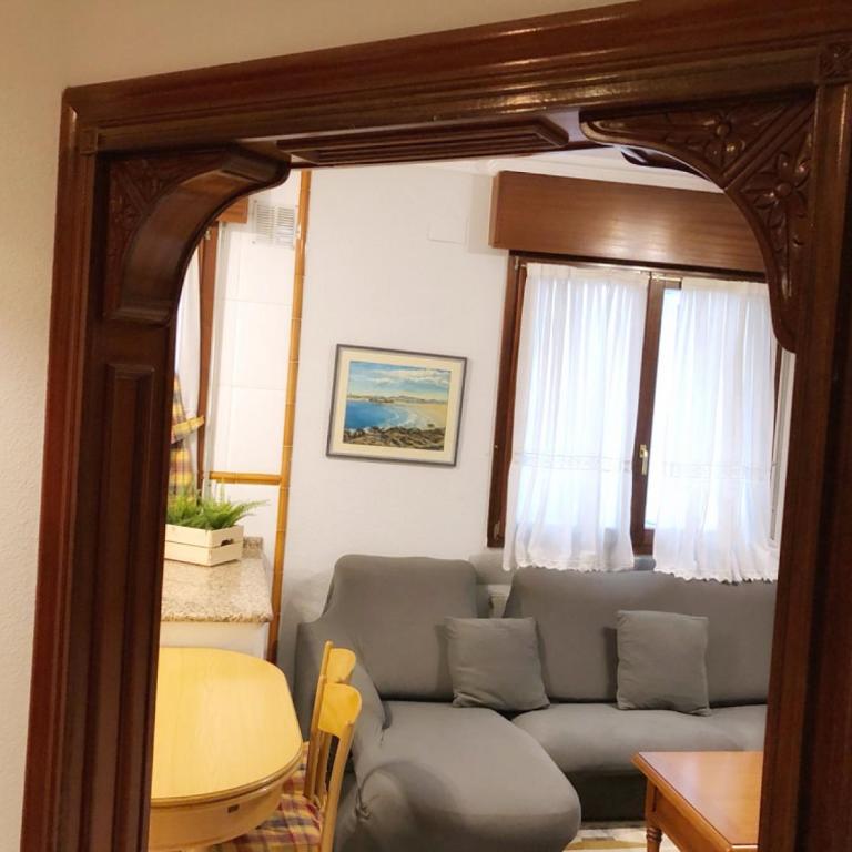 Clásico y Funcional Vivienda Turística Centro Bilbao - Apartment - 4