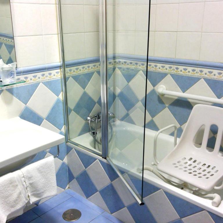 Hotel Goya - Habitación Doble adaptada para personas con movilidad reducida - 1