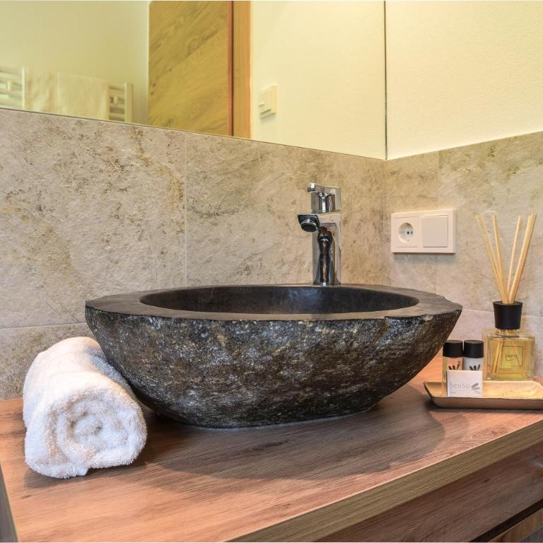 Aurela Mountain Chalets - Apartment mit Terrasse - 6