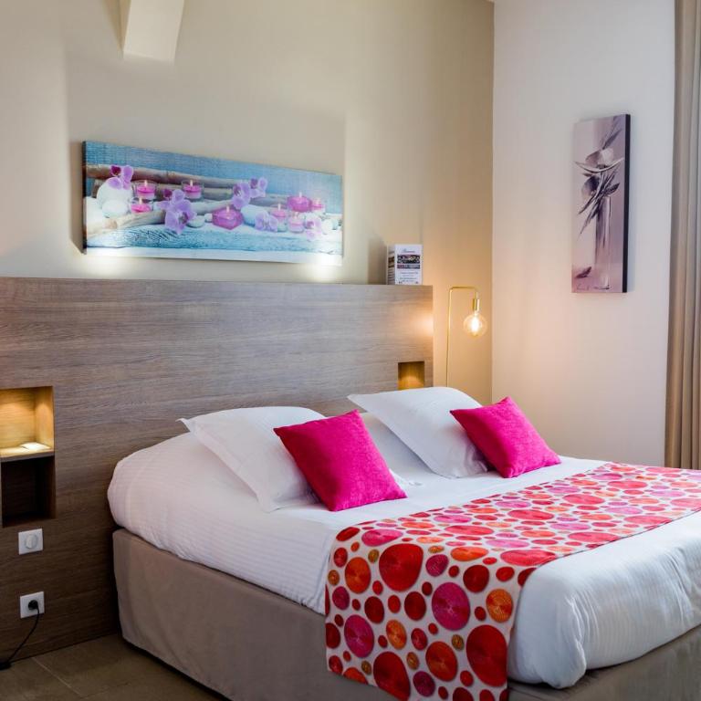 Hôtel Le Rabelais - Chambre Double Deluxe - 6