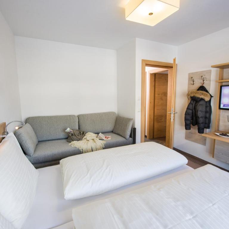 Bergparadies - inklusive Eintritt in die Alpentherme - Standard Apartment mit 1 Schlafzimmer, Balkon oder Terrasse und Zugang zum Spa - 6