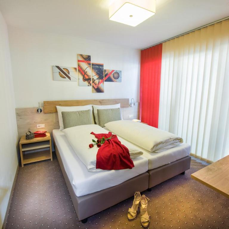 Bergparadies - inklusive Eintritt in die Alpentherme - Standard Penthouse-Apartment mit Terrasse und Zugang zum Spa - 11