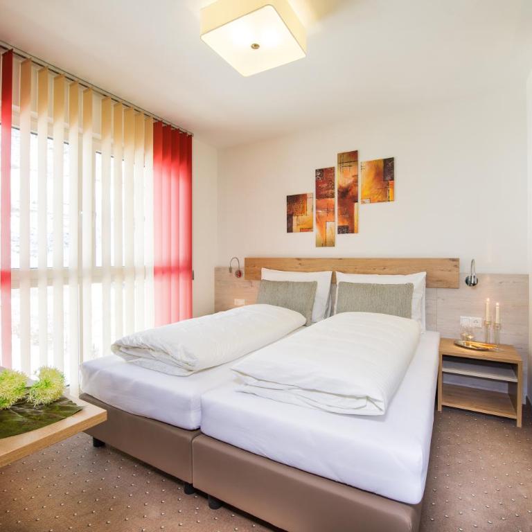 Bergparadies - inklusive Eintritt in die Alpentherme - Standard Penthouse-Apartment mit Terrasse und Zugang zum Spa - 8