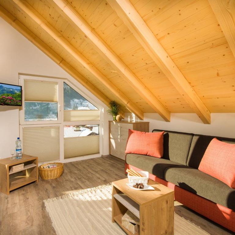Bergparadies - inklusive Eintritt in die Alpentherme - Standard Penthouse-Apartment mit Terrasse und Zugang zum Spa - 6