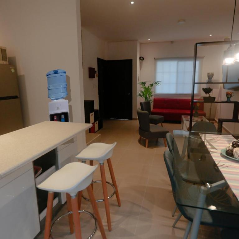 Casa Rosa Smart House - Three-Bedroom House - 7