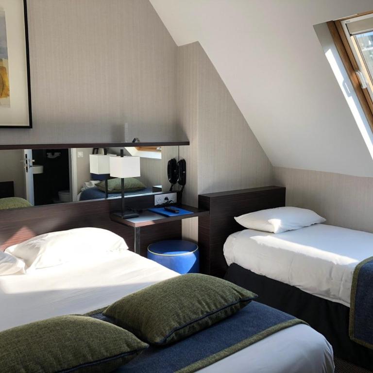 Hôtel Charing Cross - Chambre Triple - 7