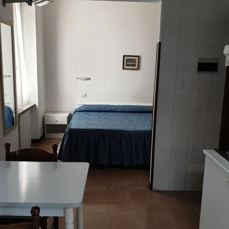 Sabini Rentals - Affittacamere - Monolocale con Vista Giardino - 3