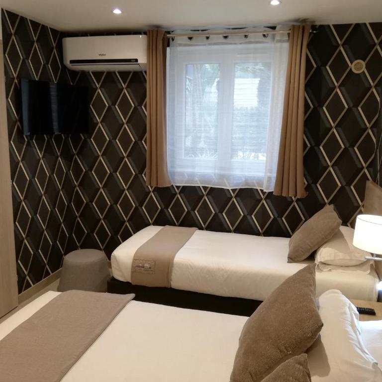 Hotel Miramar- Cap d'Antibes - La Garoupe plage - Chambre Triple Classique - 2