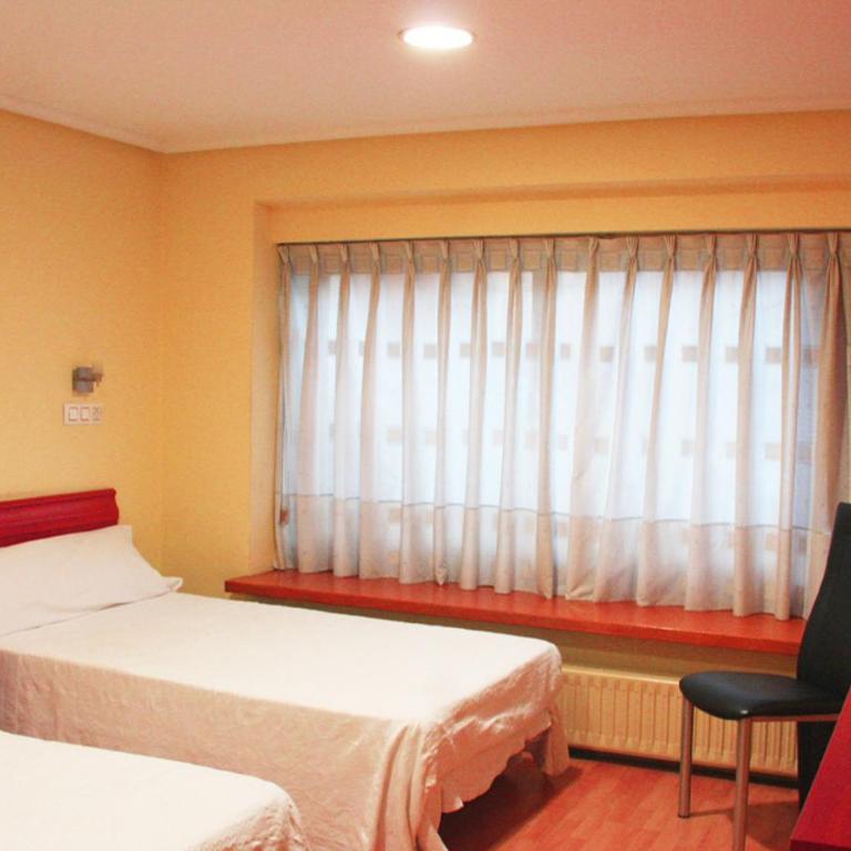 Hostal Álvarez - Habitación Doble - 2 camas - 10