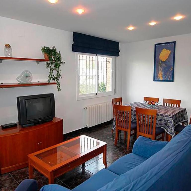 Casa Mª Angeles - Three-Bedroom House - 9