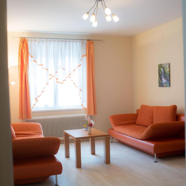 Gästehaus Krappinger/Pizzeria Mamma Mia - Doppelzimmer - 10