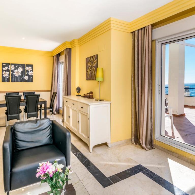 Banana Beach - Apartamento Ático con vistas al mar - 4